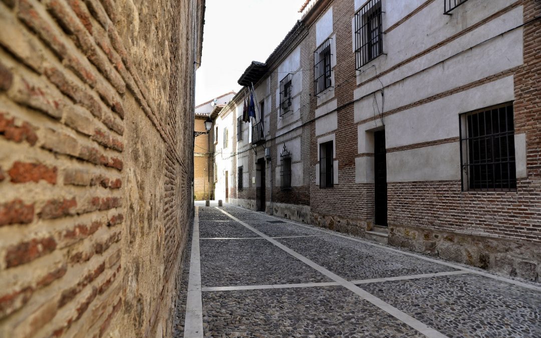 Alcalá contará con un sello, un matasellos y una postal conmemorativa del XXV aniversario del título de Patrimonio de la Humanidad