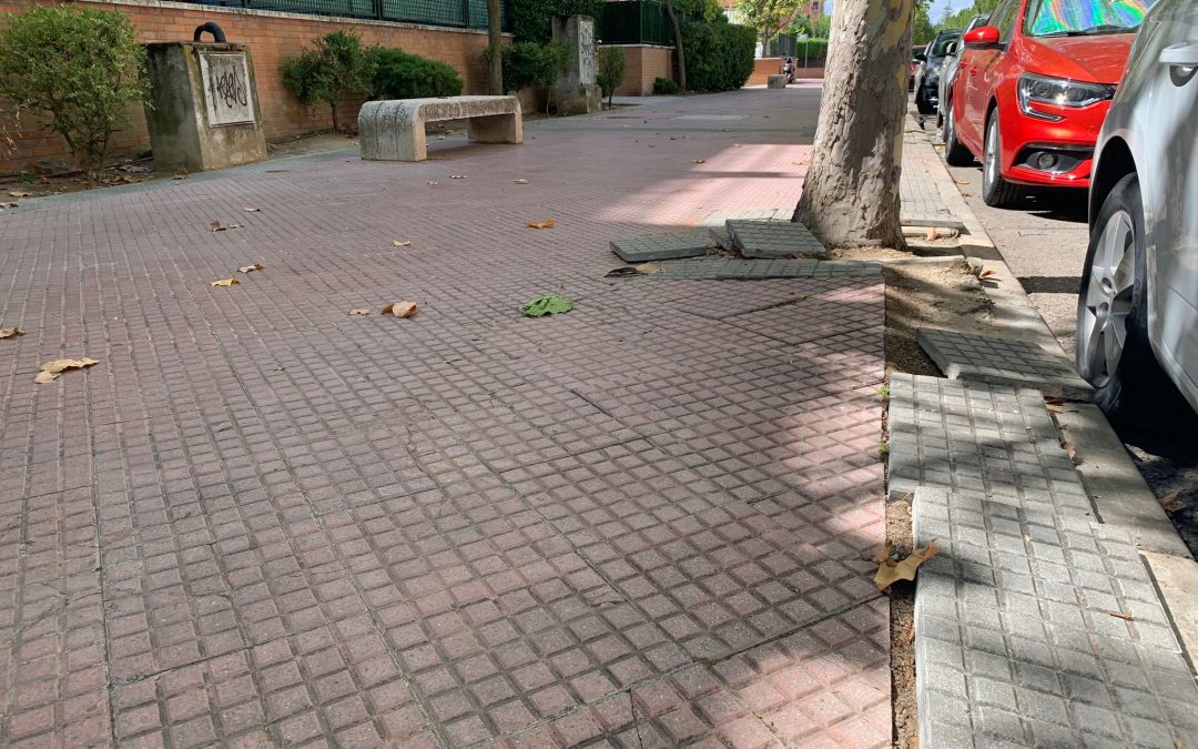 El Ayuntamiento continúa reformando la Avenida Gustavo Adolfo Bécquer, en Espartales