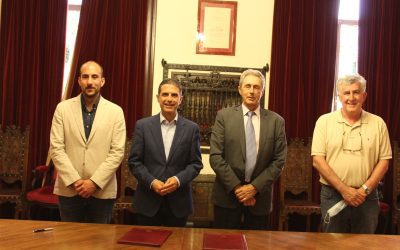 El alcalde y el rector de la Universidad de Alcalá firman un convenio de colaboración para abrir el Jardín Botánico a la ciudadanía