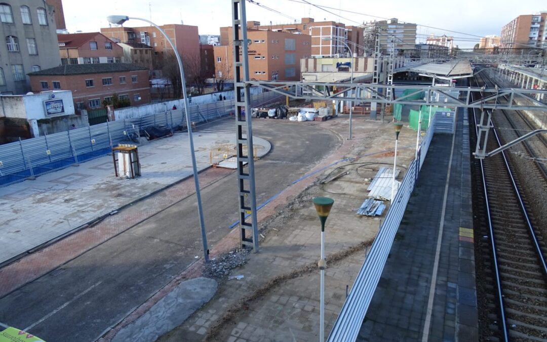 El Gobierno de Alcalá se reunirá con ADIF ante la paralización de las obras en la estación de tren