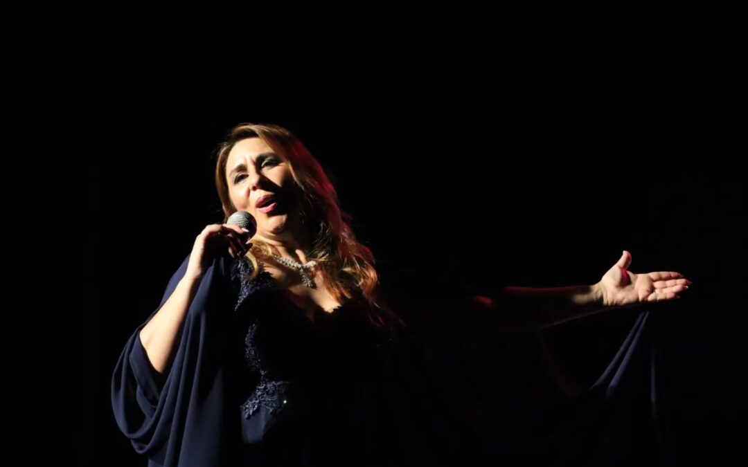 La artista alcalaína Sonia Andrade llena el Auditorio Paco de Lucía en un emocionante recital de primavera